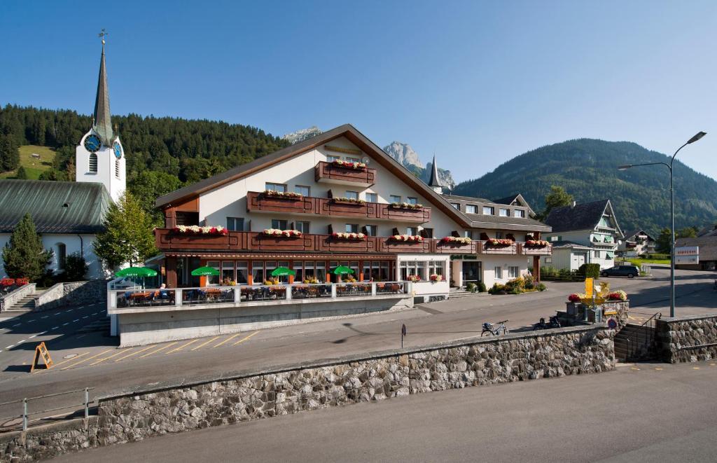 Hotel Sonne Amden Exteriör bild