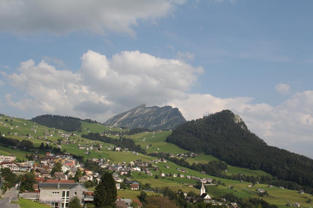 Hotel Sonne Amden Exteriör bild
